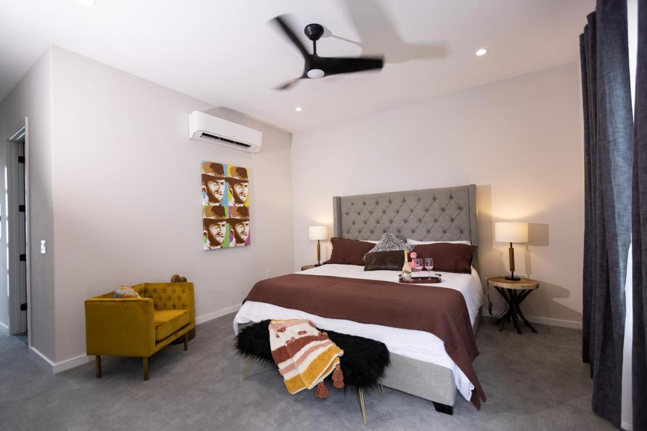 The Bentley Hotel On 290 Johnson City Esterno foto
